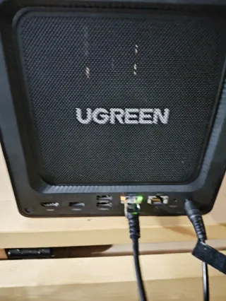Servidor NAS UGREEN DXP4800 PLUS Negro