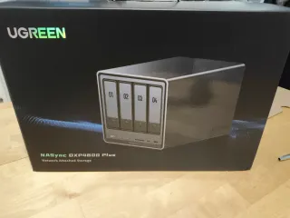 Servidor NAS UGREEN DXP4800 PLUS Negro