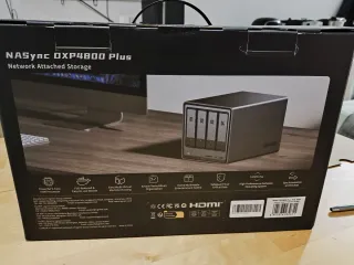 Servidor NAS UGREEN DXP4800 PLUS Negro