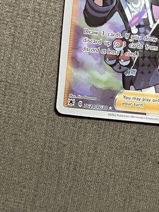Carta Pokémon Allister TG24/TG30