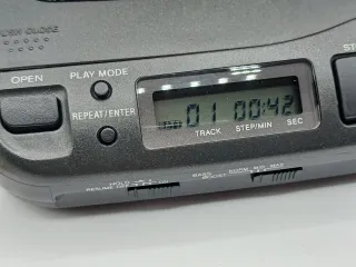 Sony Discman D32, regalo Walkman WM-BF44