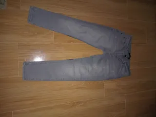 Pantalón gris talla L