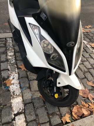 Kymco SuperDink ABS 125cc Moto