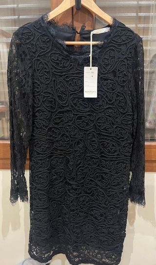 Vestido negro MOSNOVA encaje talla M