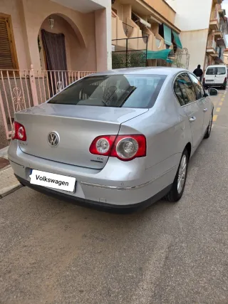 Volkswagen Passat 2010