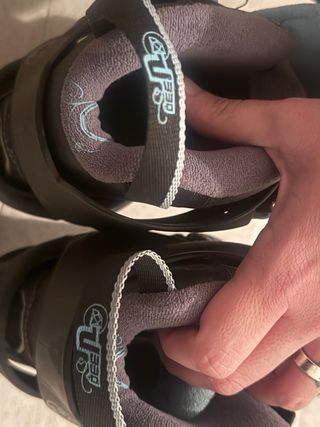 Patines en línea negros 42,5 (yo uso 41)
