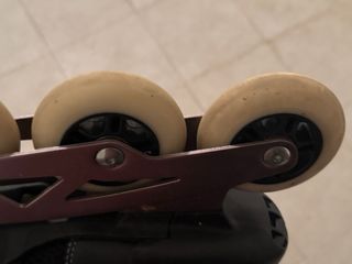 Patines en línea negros 42,5 (yo uso 41)