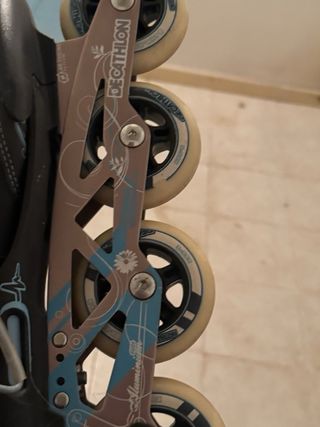 Patines en línea negros 42,5 (yo uso 41)