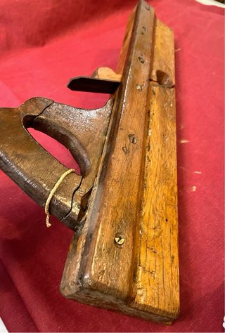 Garlopa o cepillo carpintero antiguo madera