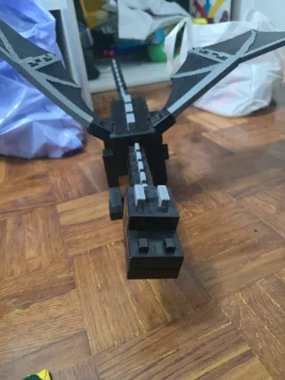 Dragón Minecraft Negro y Gris