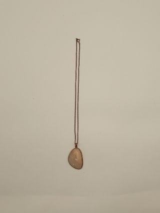 Collar de cuarzo rosa y cobre