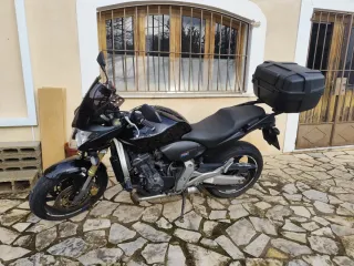Honda CB600F Hornet Negra (2008)