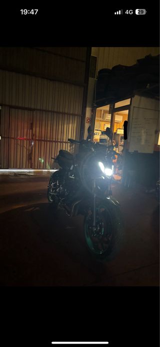 Yamaha MT-07 2024 6300km!! Con komobi!