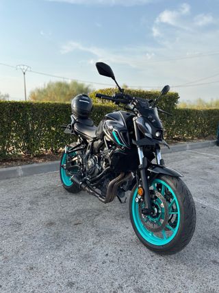 Yamaha MT-07 2024 6300km!! Con komobi!