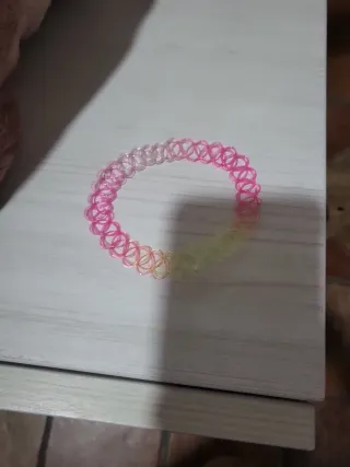 Gargantillas elásticas de colores