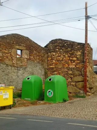 REGALO Piedra de derribo de mampostería. OURENSE.