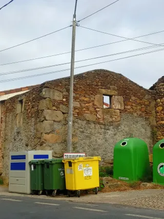 REGALO Piedra de derribo de mampostería. OURENSE.