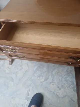 Cómoda de 3 cajones y mesa de noche espejo galan