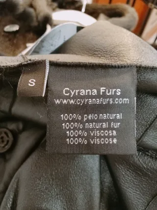 Abrigo reversible Cyrana Furs pelo natural