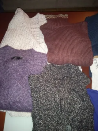 Lote ropa 7 jerseys Talla M