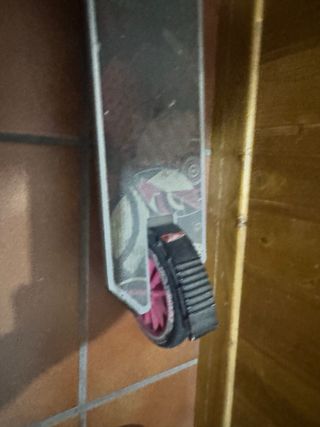 Patinete infantil rosa y plateado