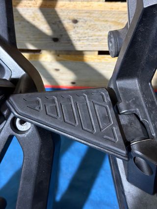 Estriberas Traseras Honda X ADV 750