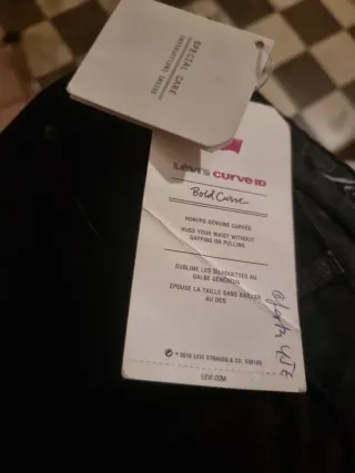 Pantalón Levi's Curve ID Negro Talla 26