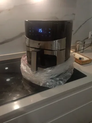 Freidora de Aire Thulos 6.5L Nueva REBAJADA