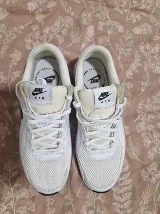 Zapatillas Nike Air Max Blancas y Negras