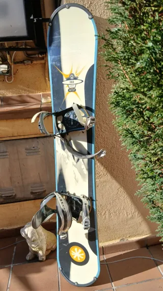 Tabla Snowboard 161 + Fijaciones Emery
