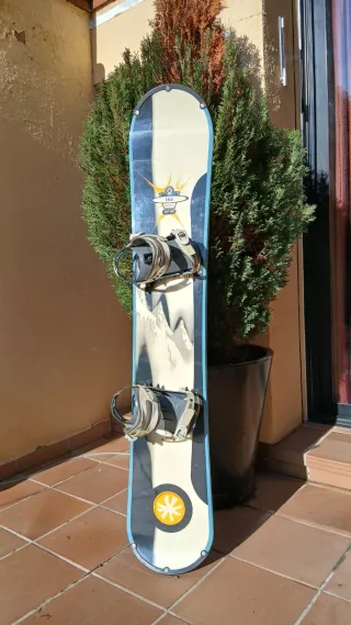 Tabla Snowboard 161 + Fijaciones Emery