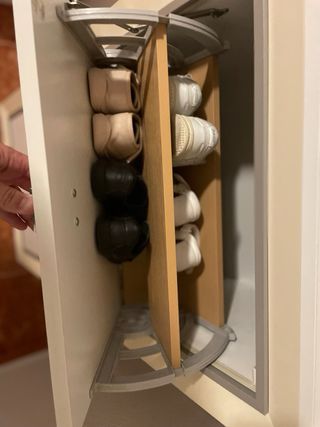 Zapatero 3 módulos blanco y beige Costo 195 Euros