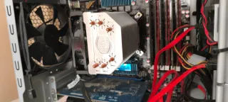 PC Asus Intel I7 950 con Windows 10 pro.