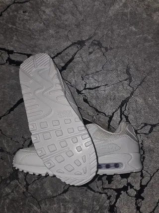 Nike Air Max 90 Talla 44 Blancas