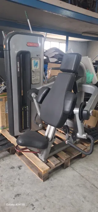 Máquina de Gimnasio Star Trac M7 Culr de biceps