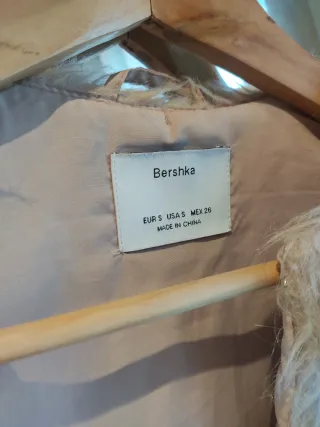 Colete de pelo Bershka