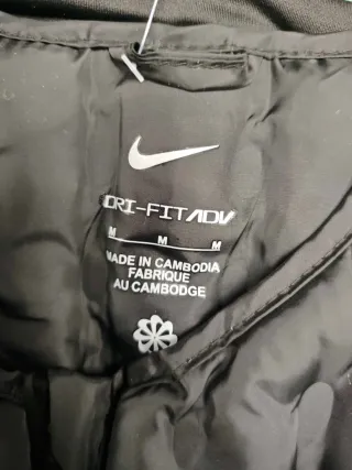 Chaleco Nike Thermafit ADV Downfill Negro