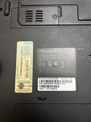 Packard Bell Ordenador Portátil Beige, con uso!