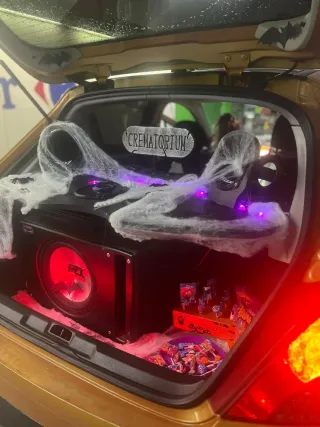 Equipo de música para coche