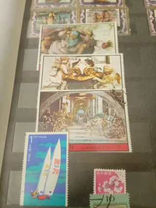 Surtido de Sellos Navales y Artísticos