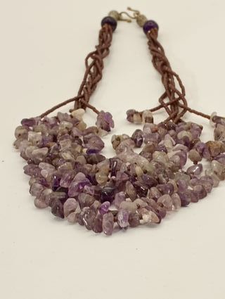 Collar de amatista natural