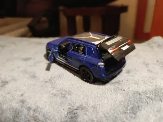 3 Coches a Escala 1:36 (BMW, Range Rover , Bentley