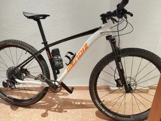 Bicicleta Montaña Mendiz X10Boost Aluminio 29