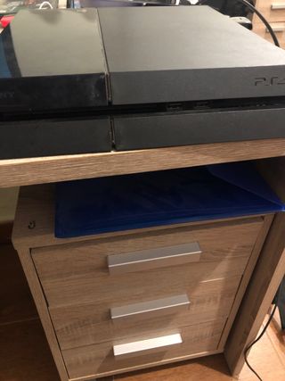 Consola PS4 Negra + Cable HDMI