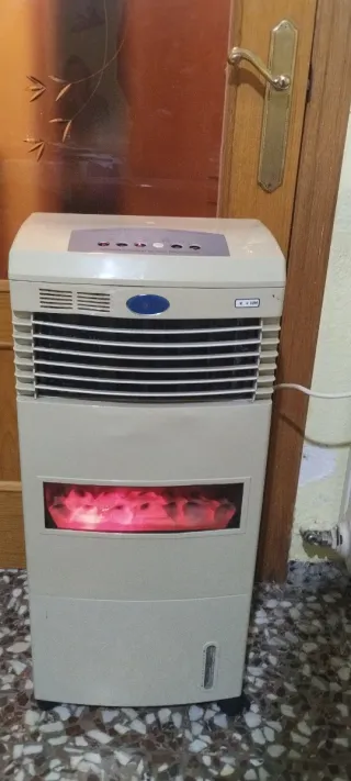 Calentador eléctrico con efecto chimenea