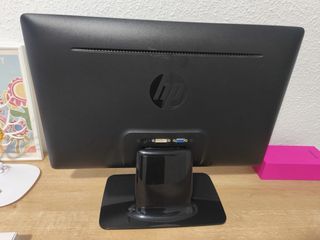 Pantalla HP 2011. Pantalla Samsung 2009 (aprox)