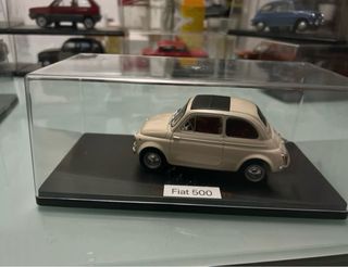 Fiat 500 scala 1/24 con teca