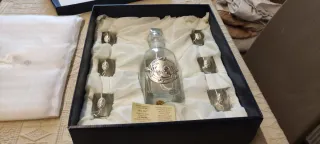 Set liquori con inserti argento