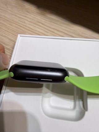 Apple Watch Series 5 Nike 40mm GPS + Celular