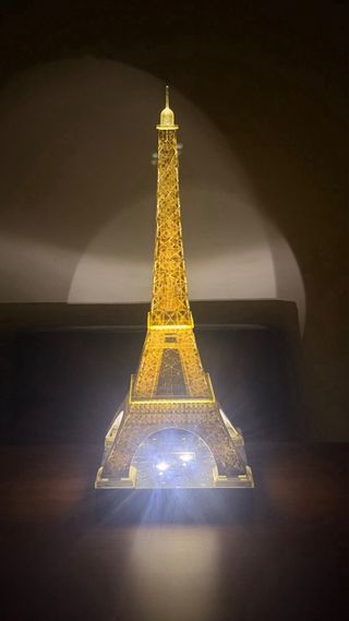 Puzzle 3D Torre Eiffel con Luz